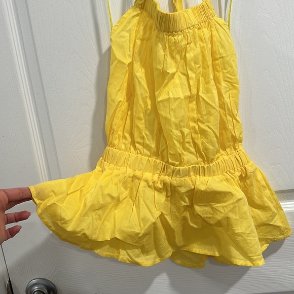 Yellow peplum backless halter - Picture 5 of 5
